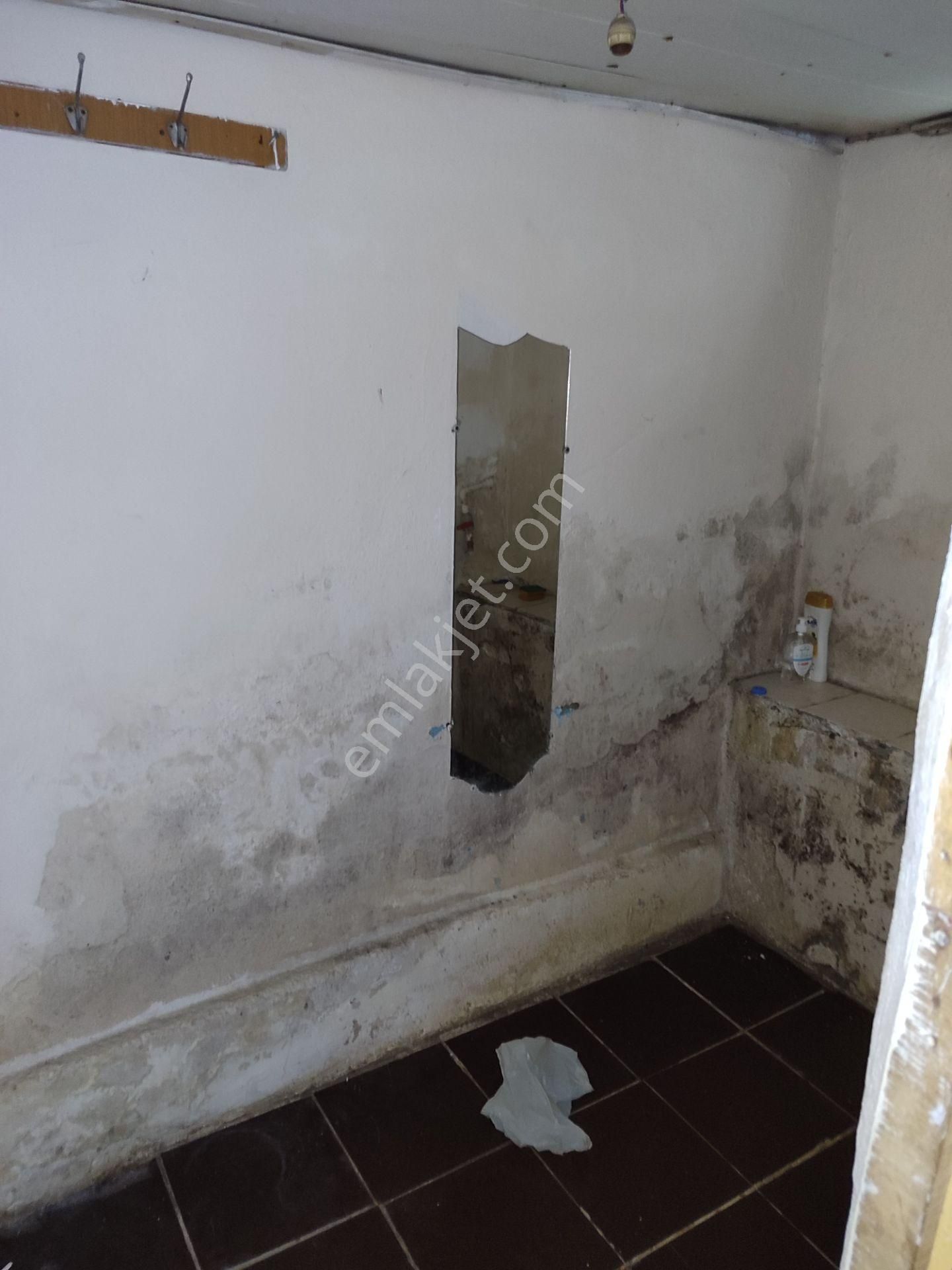 İzmir Kemalpaşa Merkezinde 150 Metrekare Müstakil Ev Acil Satılıktır - Görsel 5