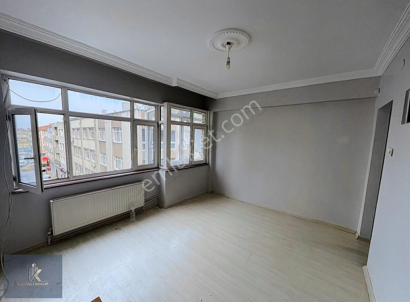 Bayrampaşa Yenidoğan Kiralık Daire Kahveci Oğulları Emlak'tan Yenidoğan Mah. 2+1 70 M2 Çeviğe 5 Dk