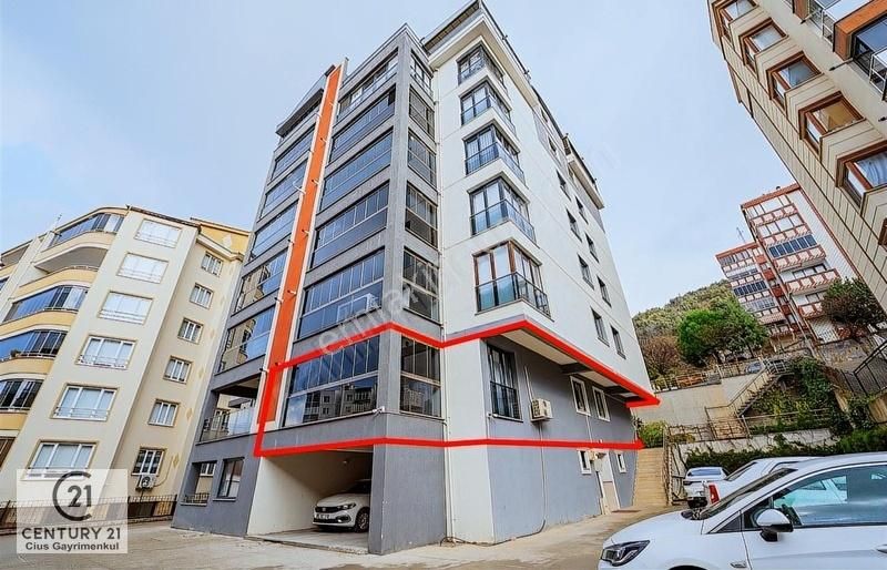 Gemlik Cumhuriyet Satılık Daire C21 Cius; Skypark Evlerin'de 3+1 Muhteşem Dekorasyonlu Daire