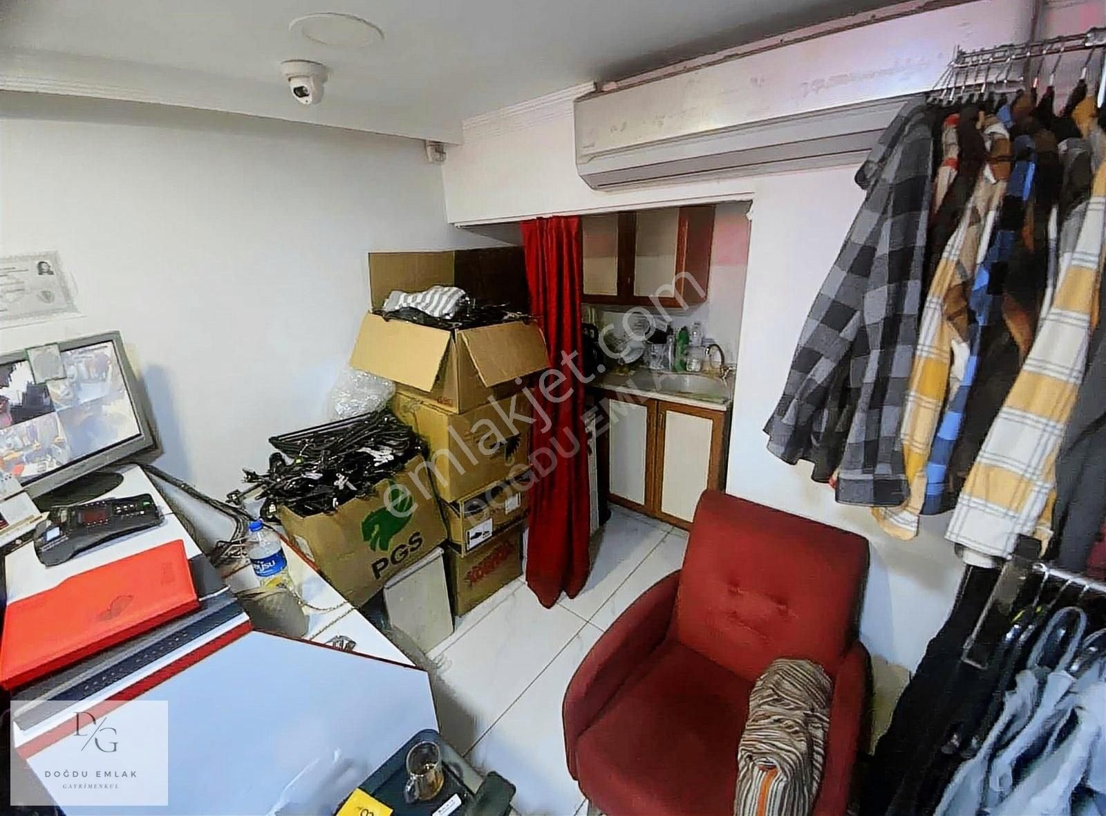 Doğdu Emlak'tan Eski 5.cedde Üzrinde Satılık Kupon Dükkan!!!acil - Görsel 4