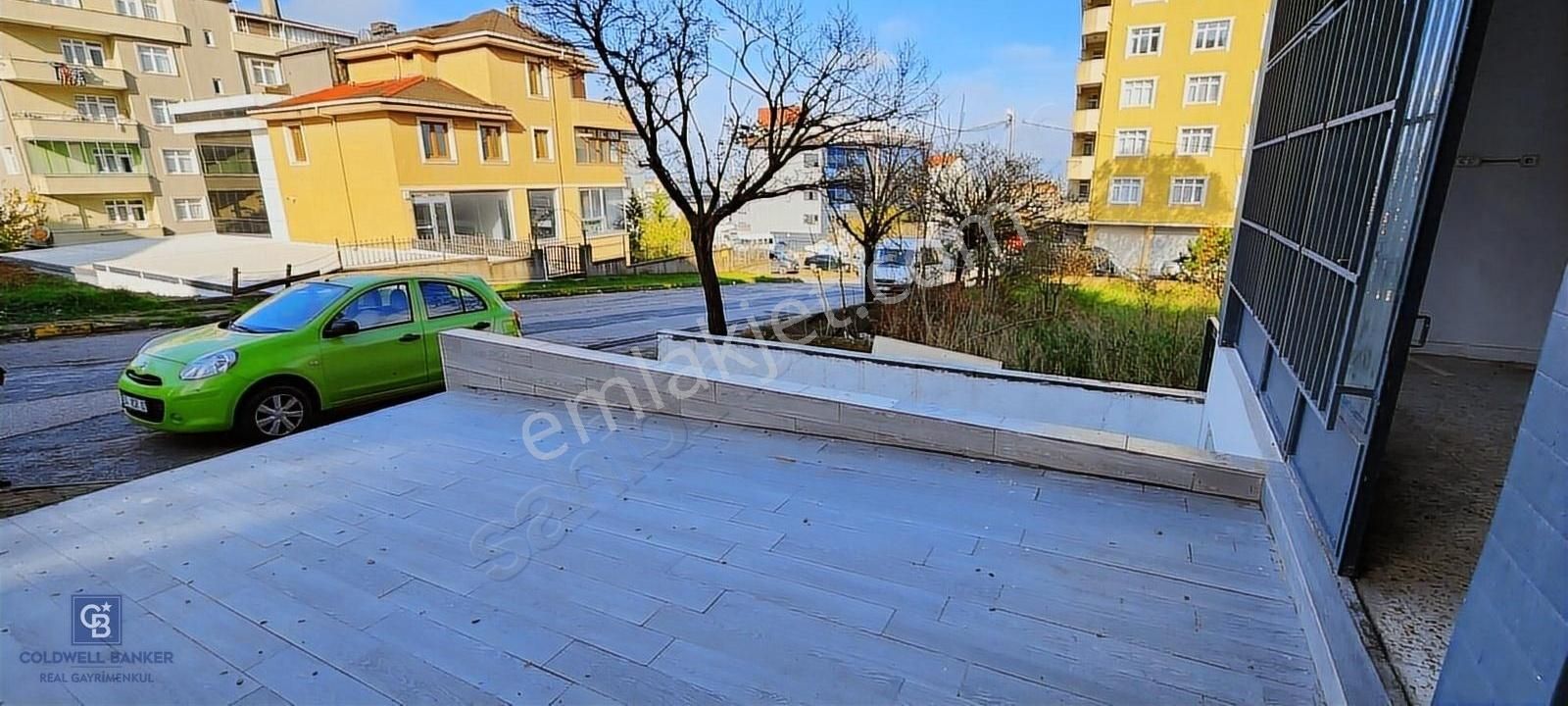Ataşehir Ferhatpaşa'da Harika Konumda Kiralık İşyeri Ve Deposu