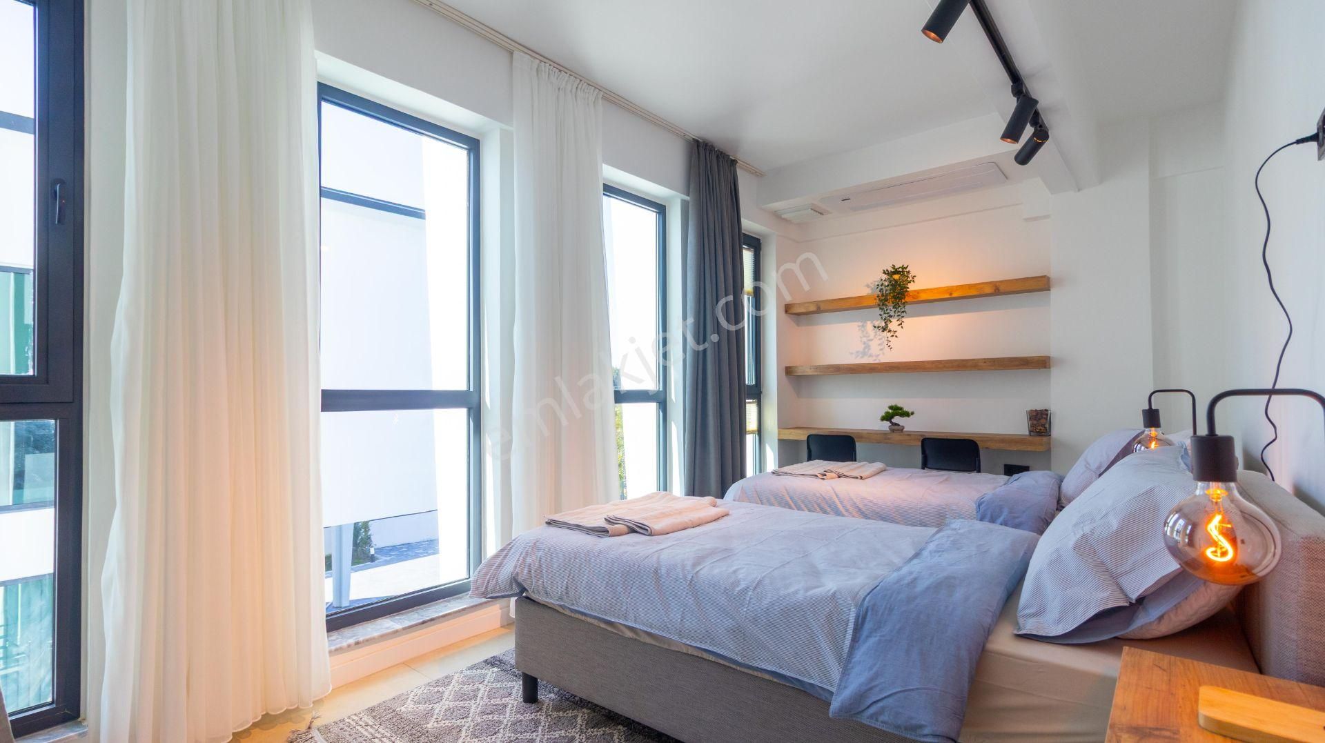 Günlük Kiralık Lüks Havuzlu Villa - Görsel 17