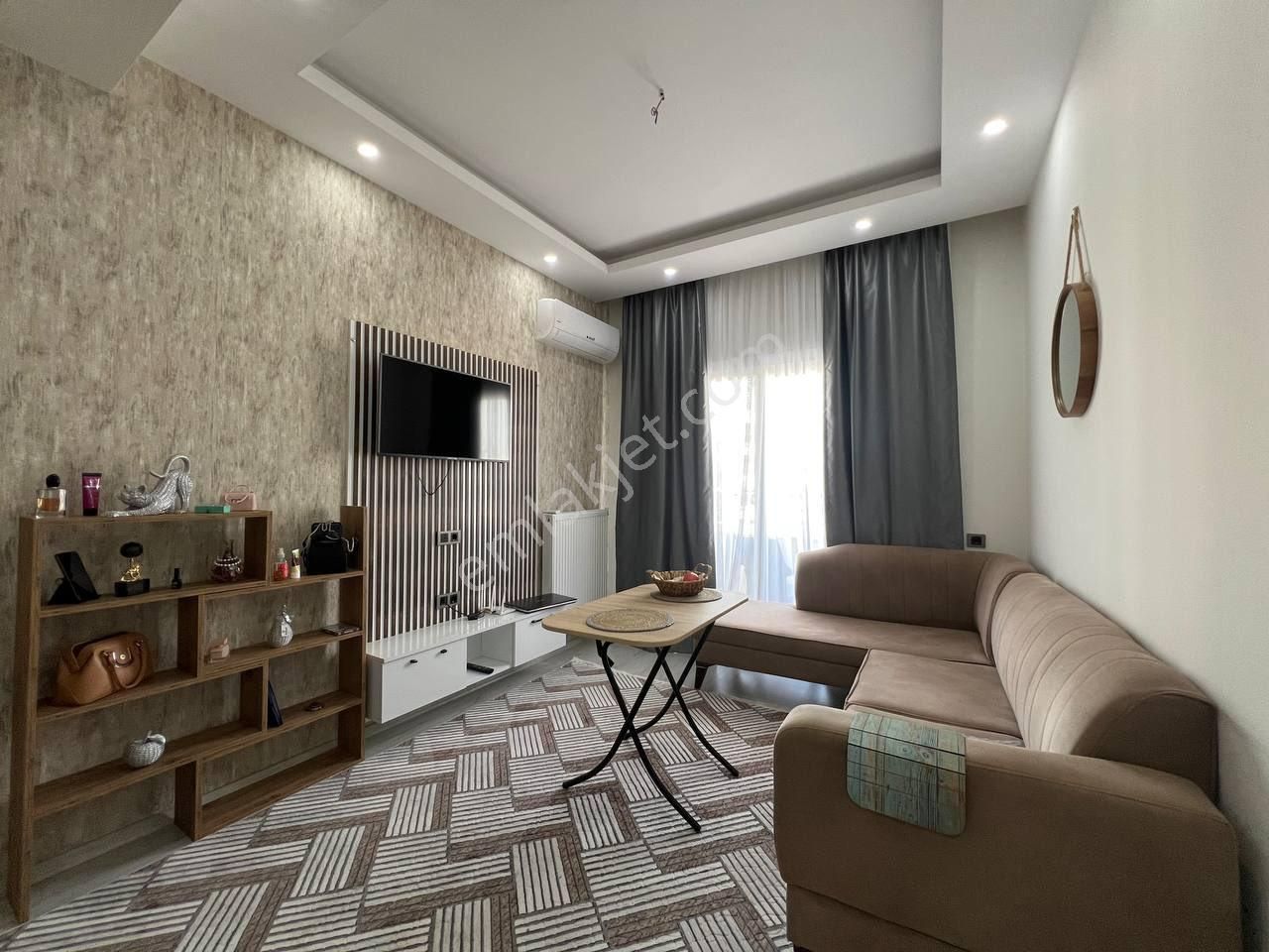 Mezitli Merkez Kiralık Daire Şah Yapı’dan Site İçerisinde Lüks Eşyalı 2+1