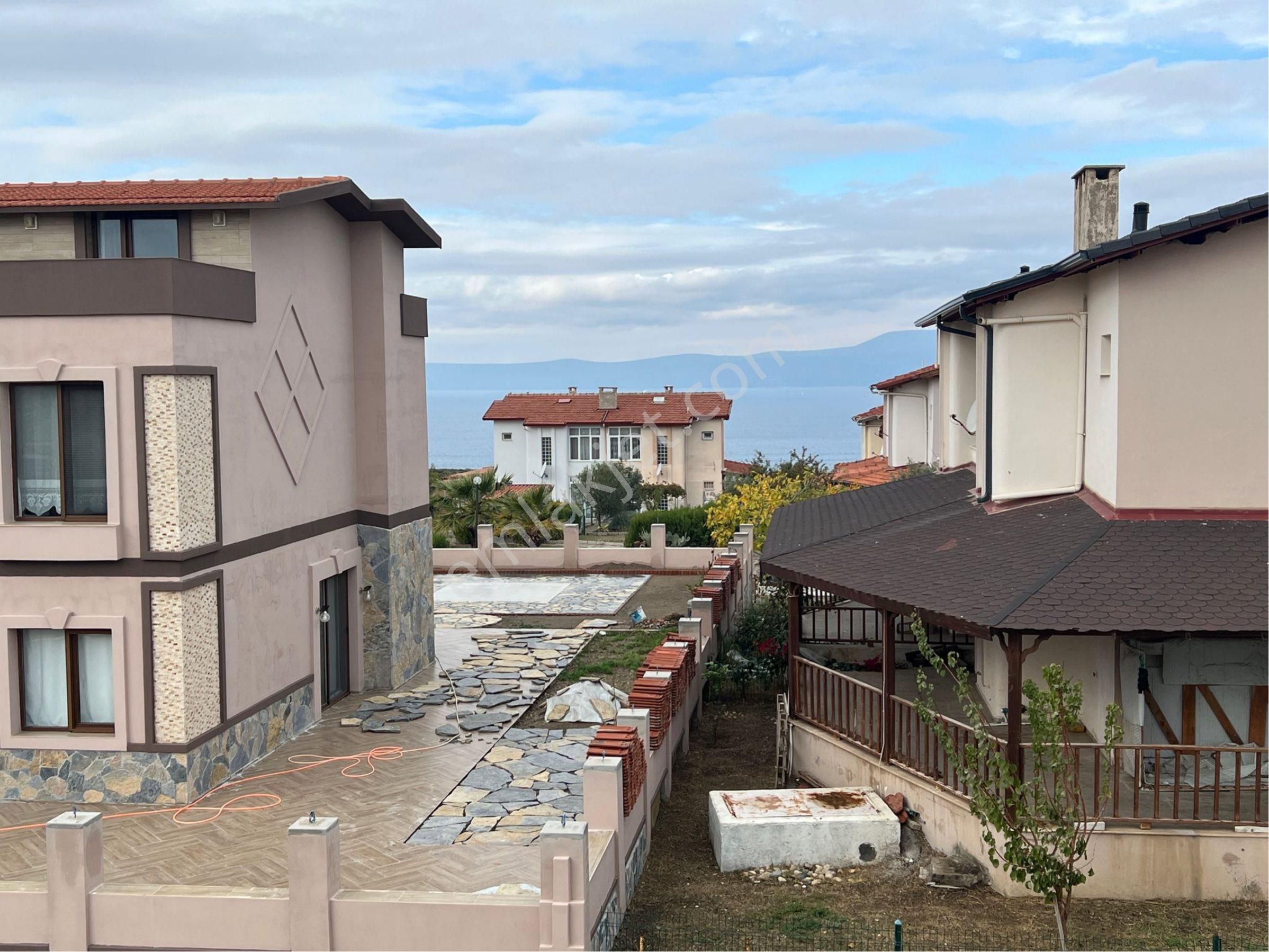 Sığacık Teos Site İçerisinde 3+1 Manzaralı Ve Tadilatlı Fırsat Satılık Villa - Görsel 7