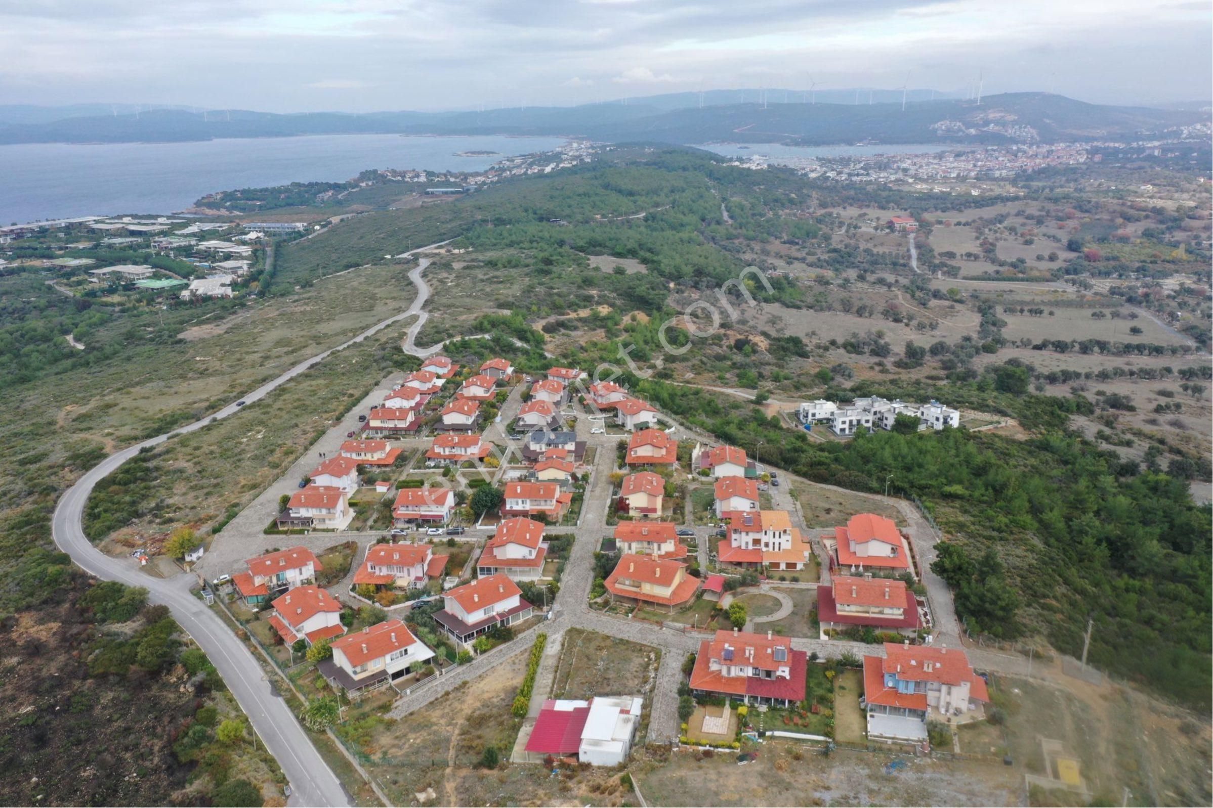 Sığacık Teos Site İçerisinde 3+1 Manzaralı Ve Tadilatlı Fırsat Satılık Villa - Görsel 19