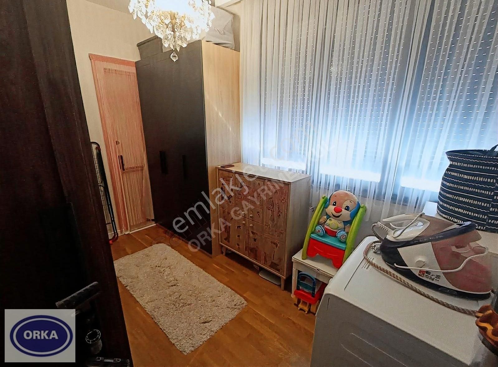 Kadıköy Göztepe Satılık Daire Göztepe Özgürlük Parkına Yakın İskanlı 93m² Net Balkonlu 3+1