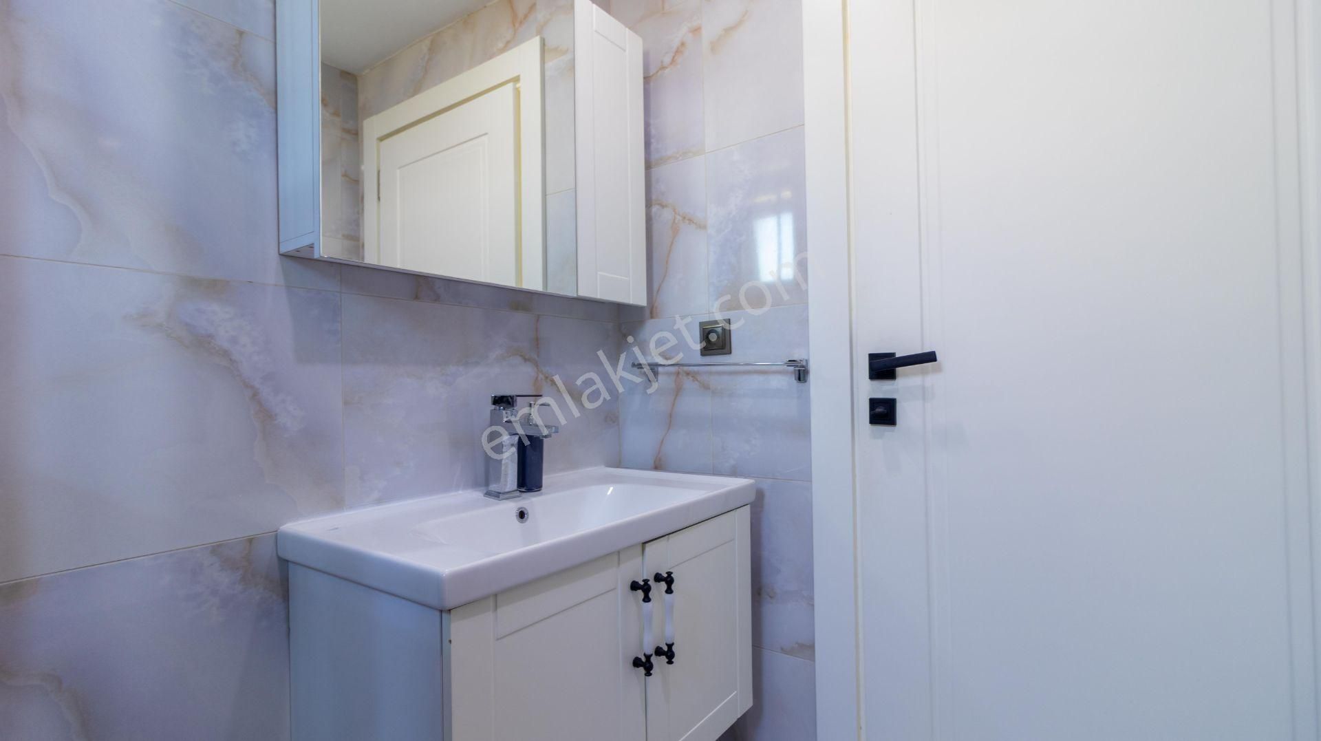 Günlük Kiralık Havuzlu Lüks Villa - Görsel 23