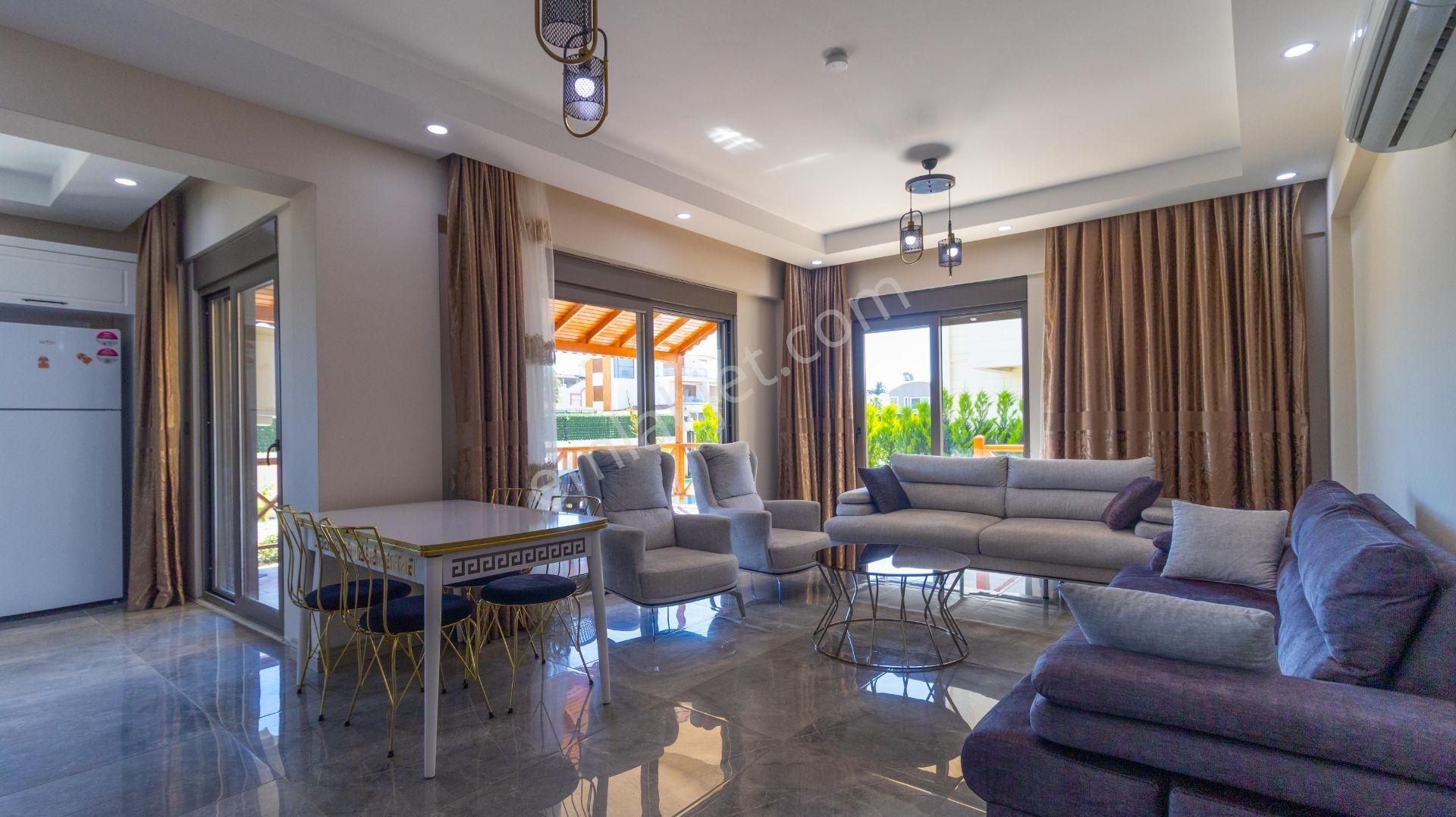 Günlük Kiralık Havuzlu Lüks Villa - Görsel 9