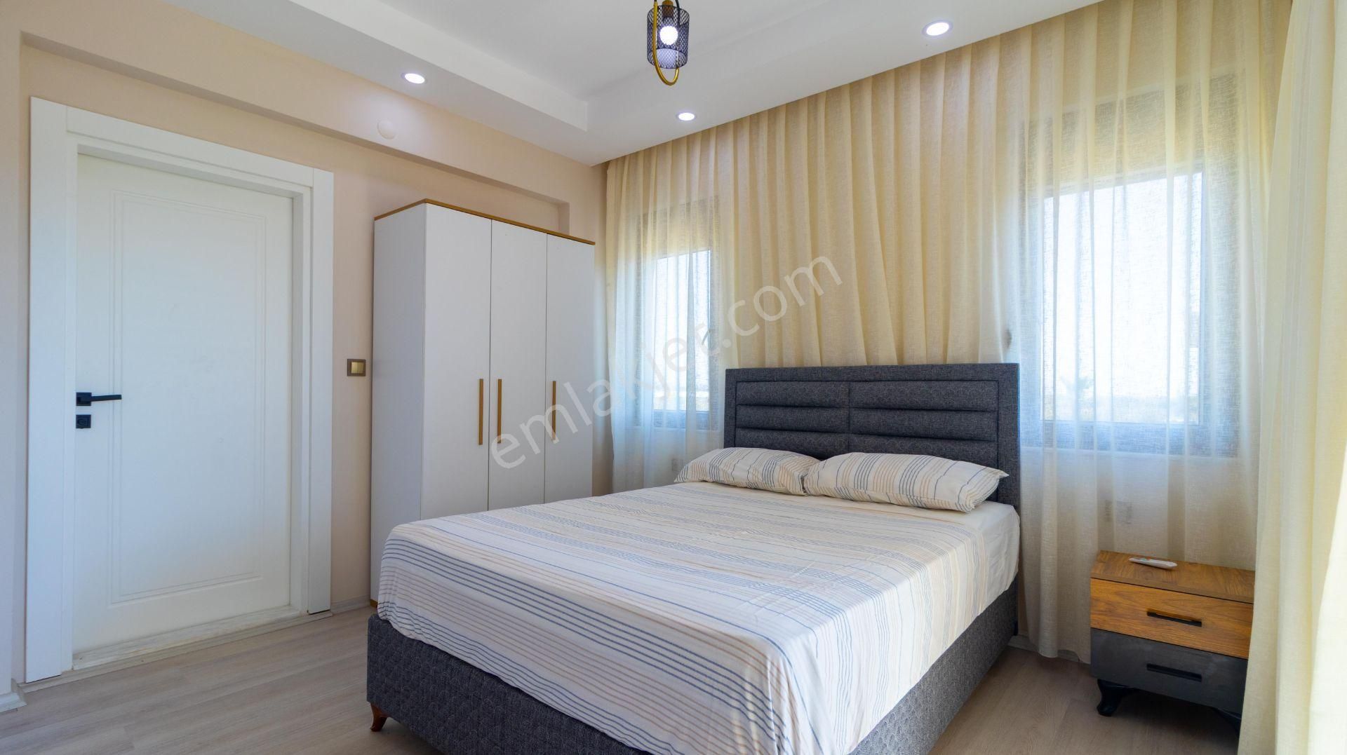 Günlük Kiralık Havuzlu Lüks Villa - Görsel 18