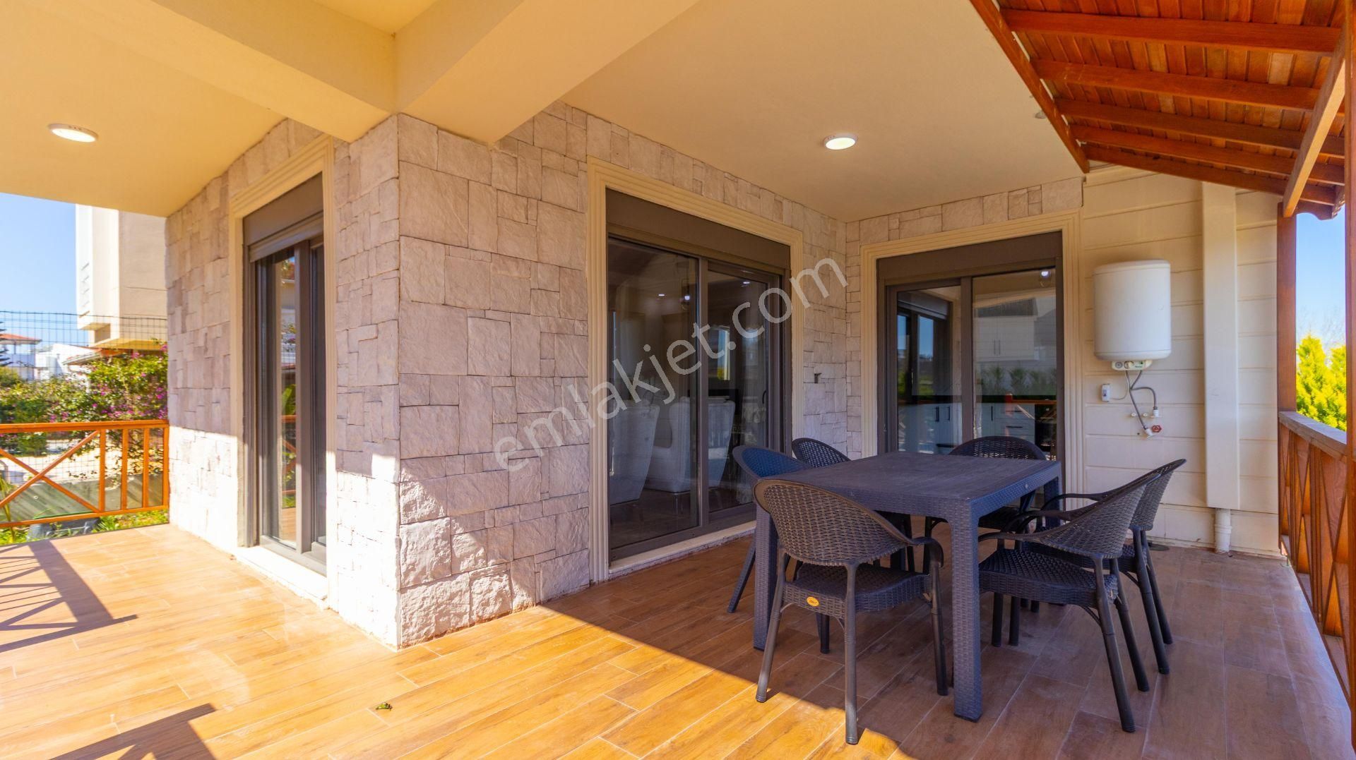 Günlük Kiralık Havuzlu Lüks Villa - Görsel 5