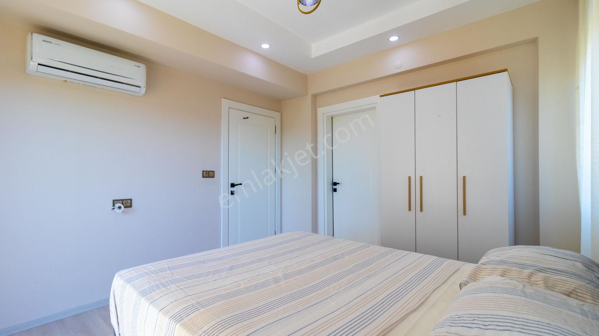 Günlük Kiralık Havuzlu Lüks Villa - Görsel 17