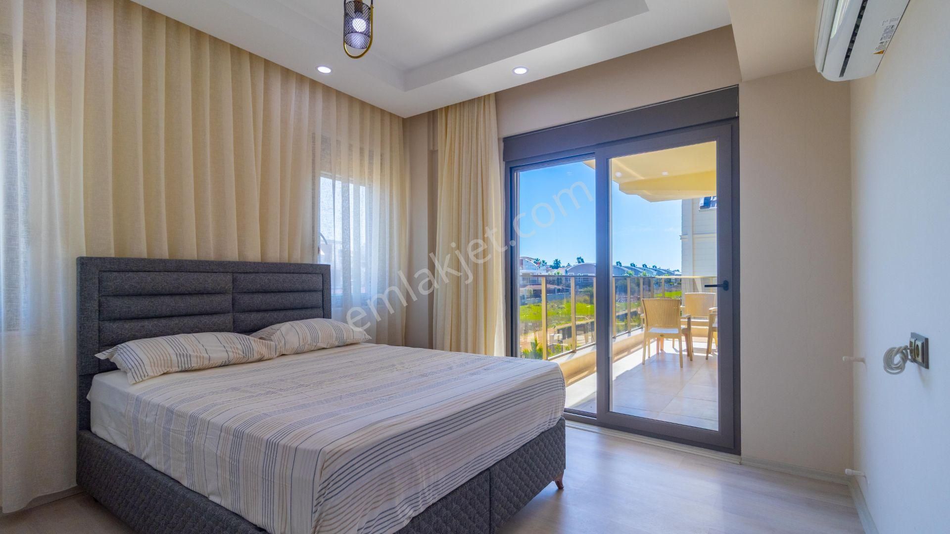 Günlük Kiralık Havuzlu Lüks Villa - Görsel 16