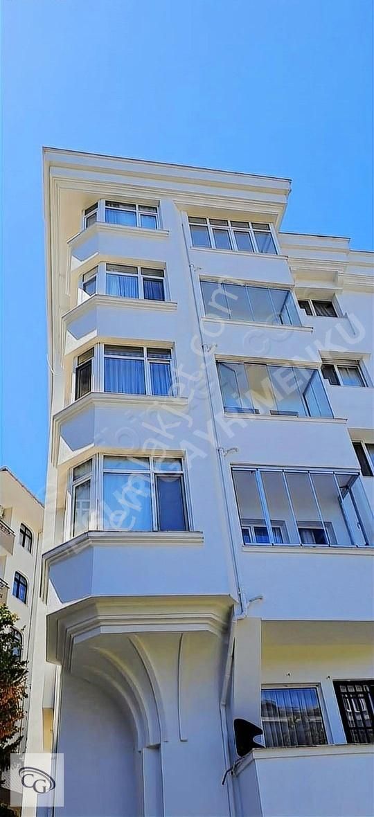 Sarıyer Ferahevler Eşyalı Kiralık Daire Sarıyer Tarabya Ferah Evler'de Kiralık (4+1) Dubleks Mesken