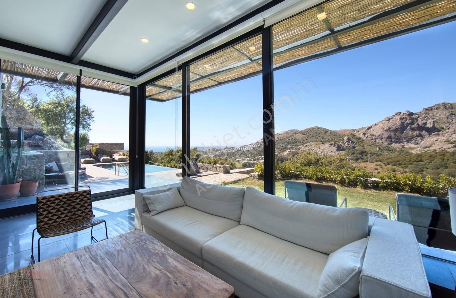 Gümüşlük Karakaya'da Etkileyici Modern Taş Villa - Görsel 14