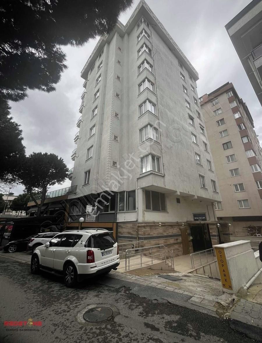 Maltepe Zümrütevler Kiralık Daire Ekinoks'tan Zümrütevlerde Komple Adalar Manzaralı Kiralık 2+1