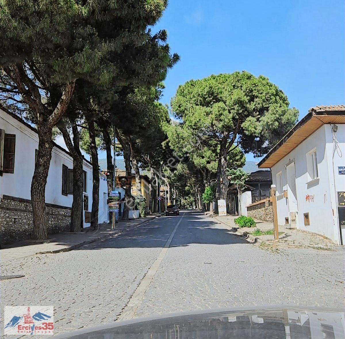 Ceviz Ve Kestane Bahçesi Yol & Su Mevcut 9.578 M2 - Görsel 16