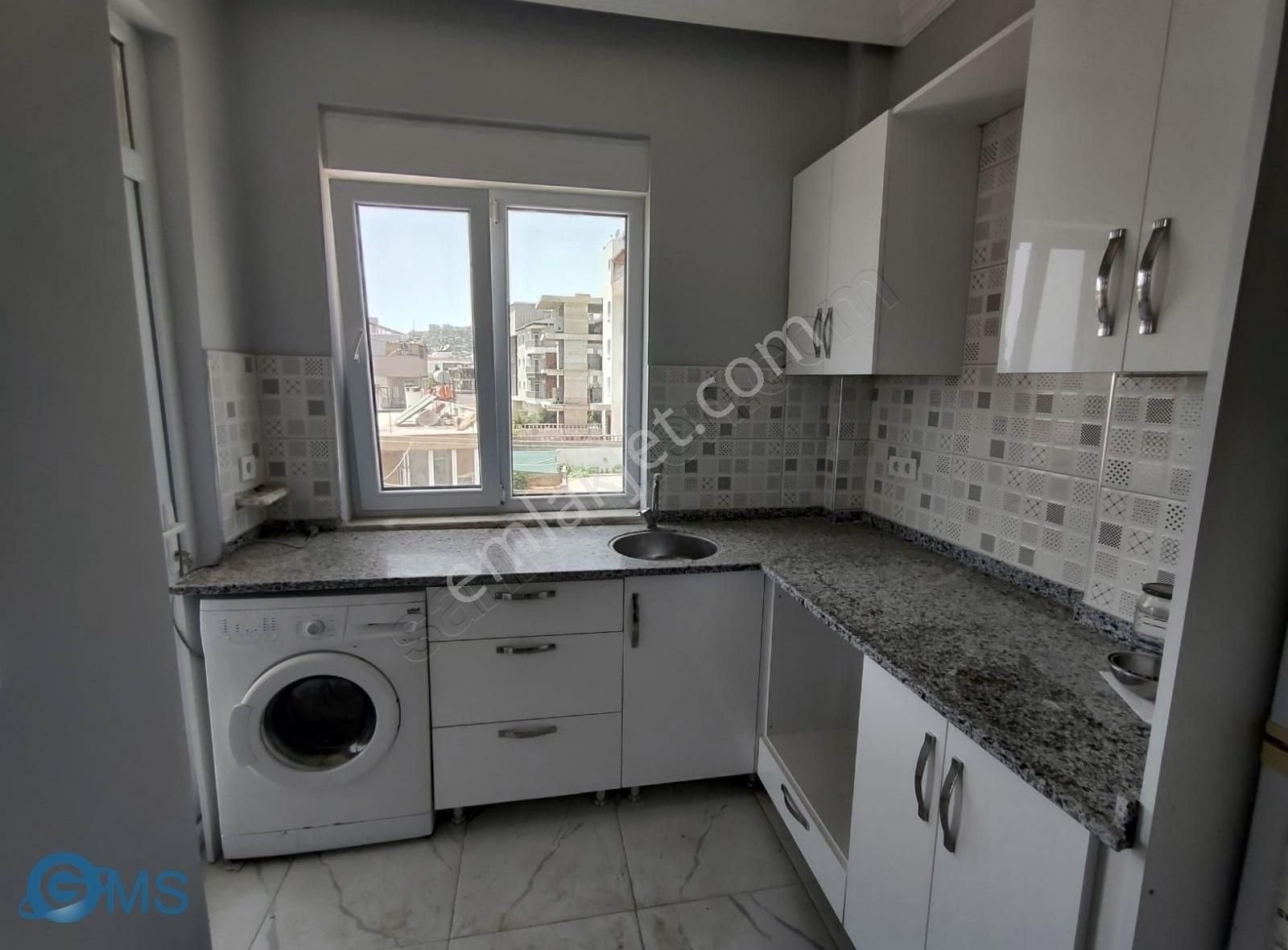 Kepez Çamlıbel Kiralık Daire Çamlıbel Mah.de 5+2 Tek Tapu Ayrı Ayrı İki Daire Kullanıma Uygun