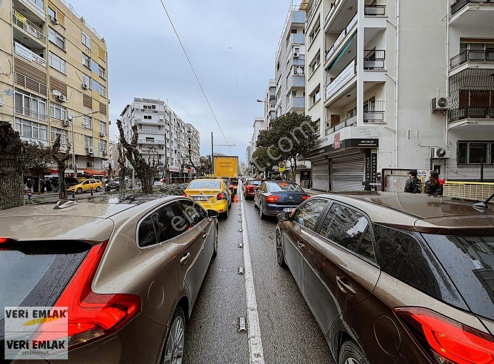 Konak Mimar Sinan Kiralık Dükkan & Mağaza Alsancak Şair Eşref Bulvarı Sıfır Binada Tuvaletli 45m2 Dükkan