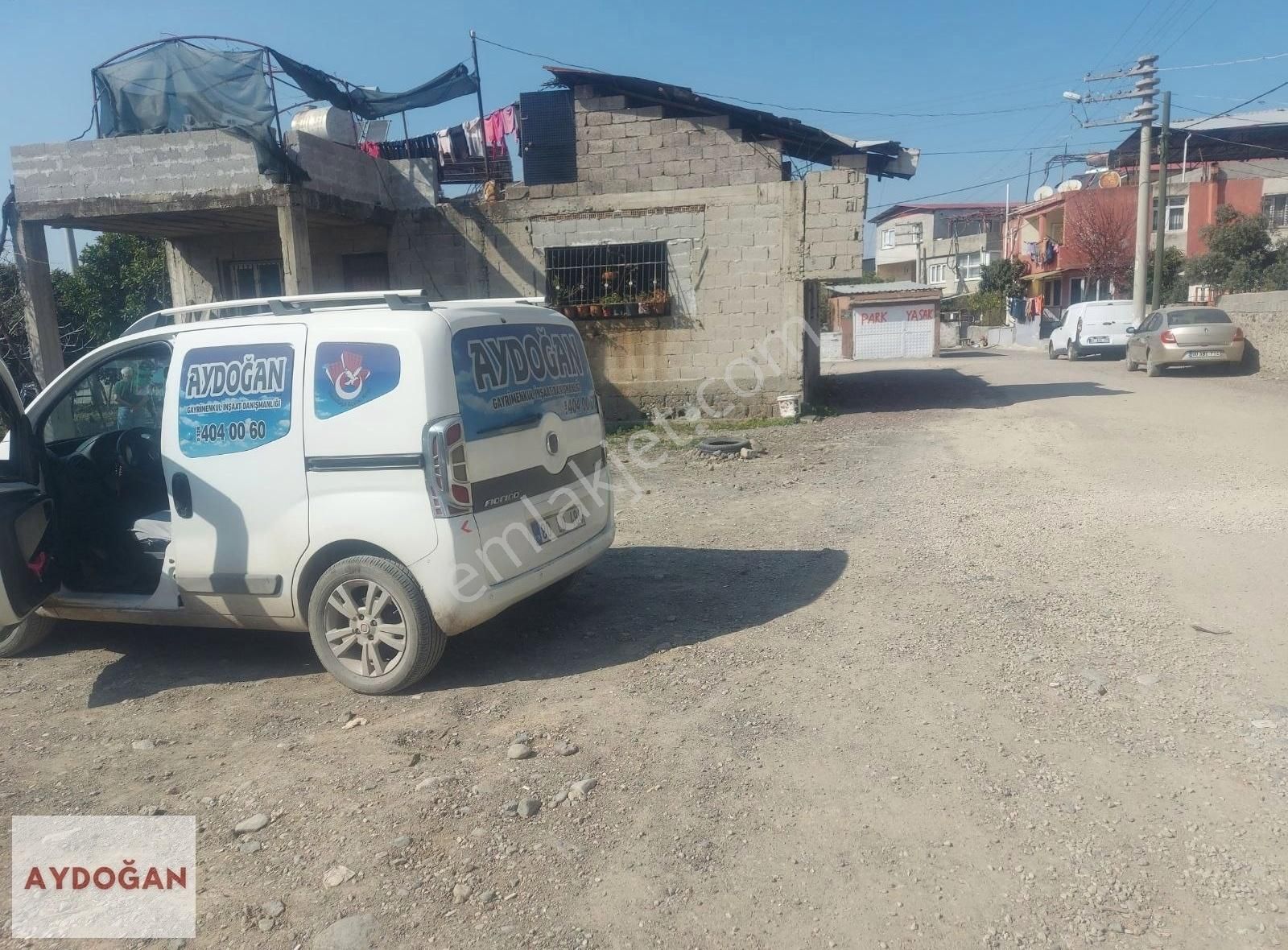 Osmaniye Merkez Cumhuriyet Satılık Tarla Osmaniye Merkez Cumhuriyet Ev Yapımına Uygun Arsa Aydoğan Satıyo