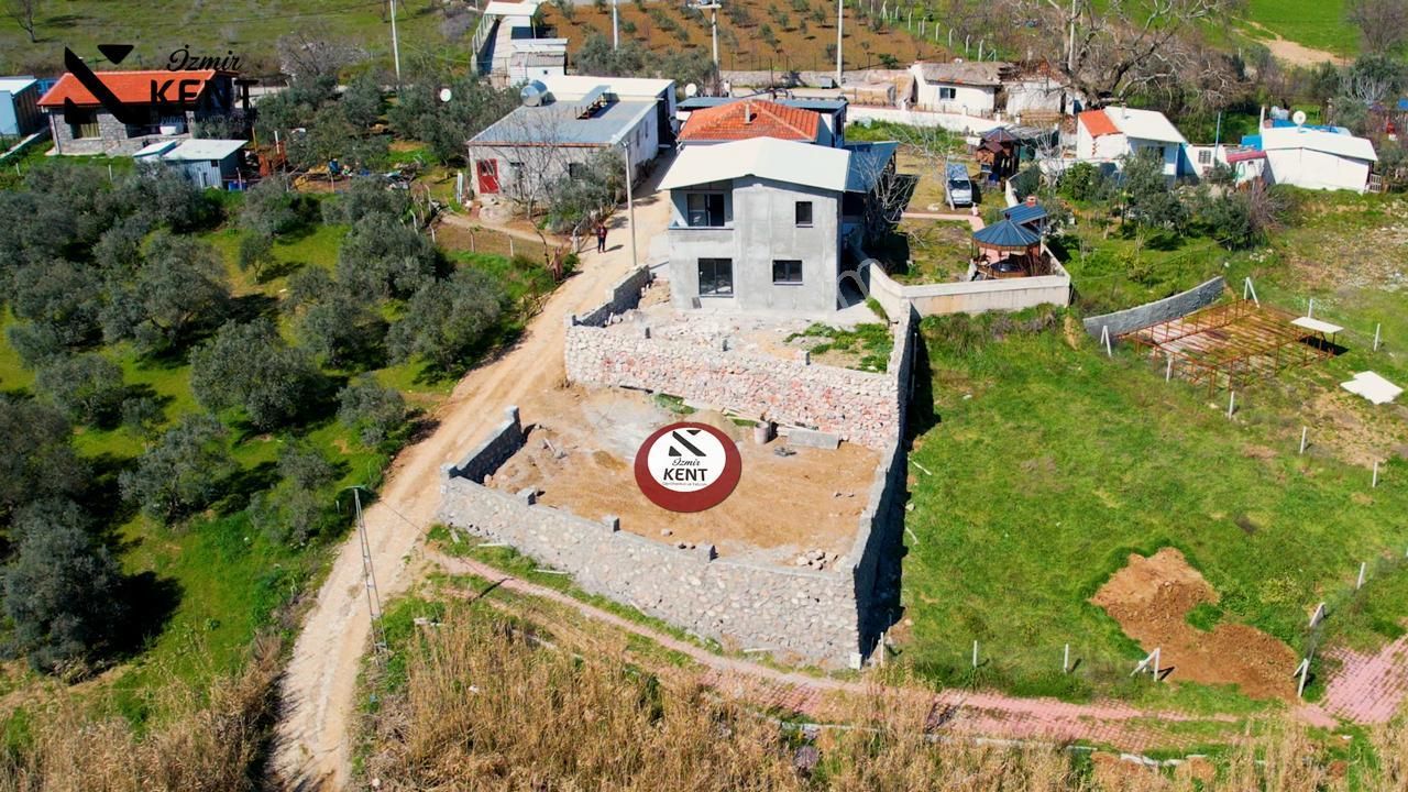 Kemalpaşa Yukarıkızılca Satılık 335 M2 Bahçe Elektrik Su Yol - Görsel 15