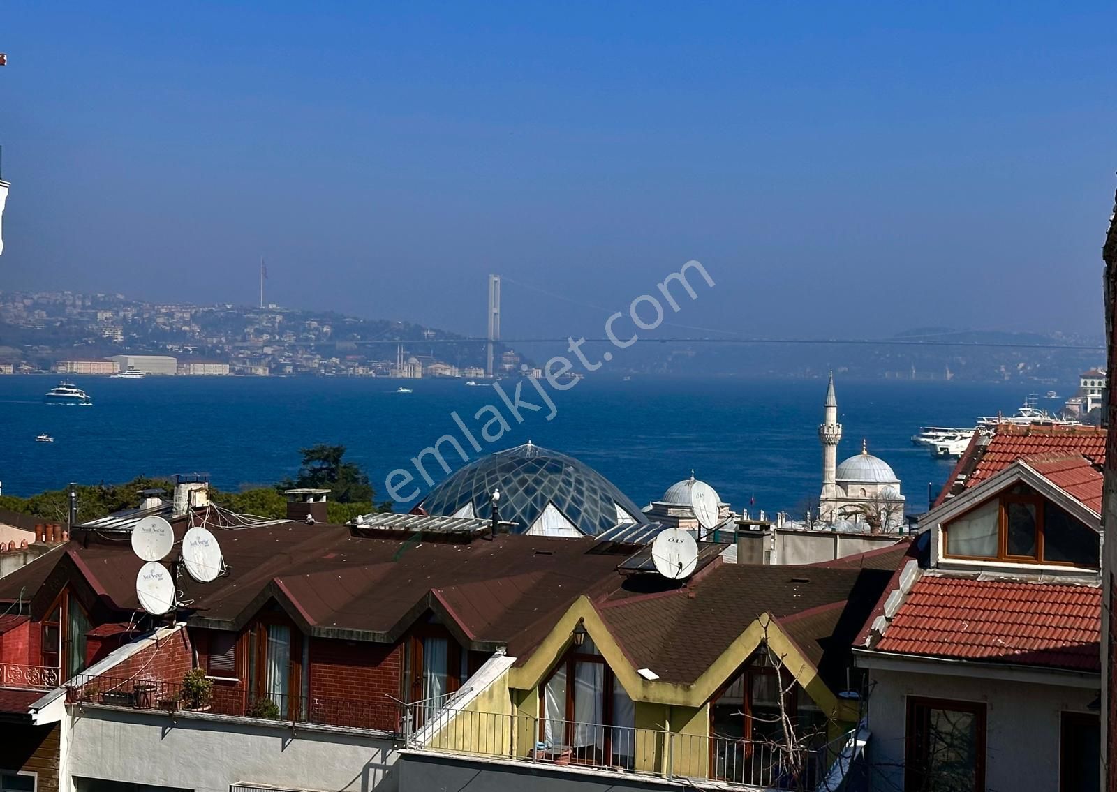 Üsküdar Aziz Mahmut Hüdayi Denize Yakın Kiralık Daire Üsküdar Şemsipaşada 3+1 165m2 İçi Sıfırlanmış Kiralık Daire