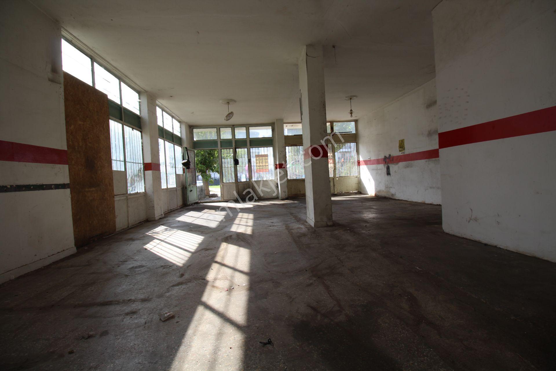 Aksaray Pınar Mahallesi'nde Ana Caddede Kiralık 80 M² Dükkan - Görsel 3