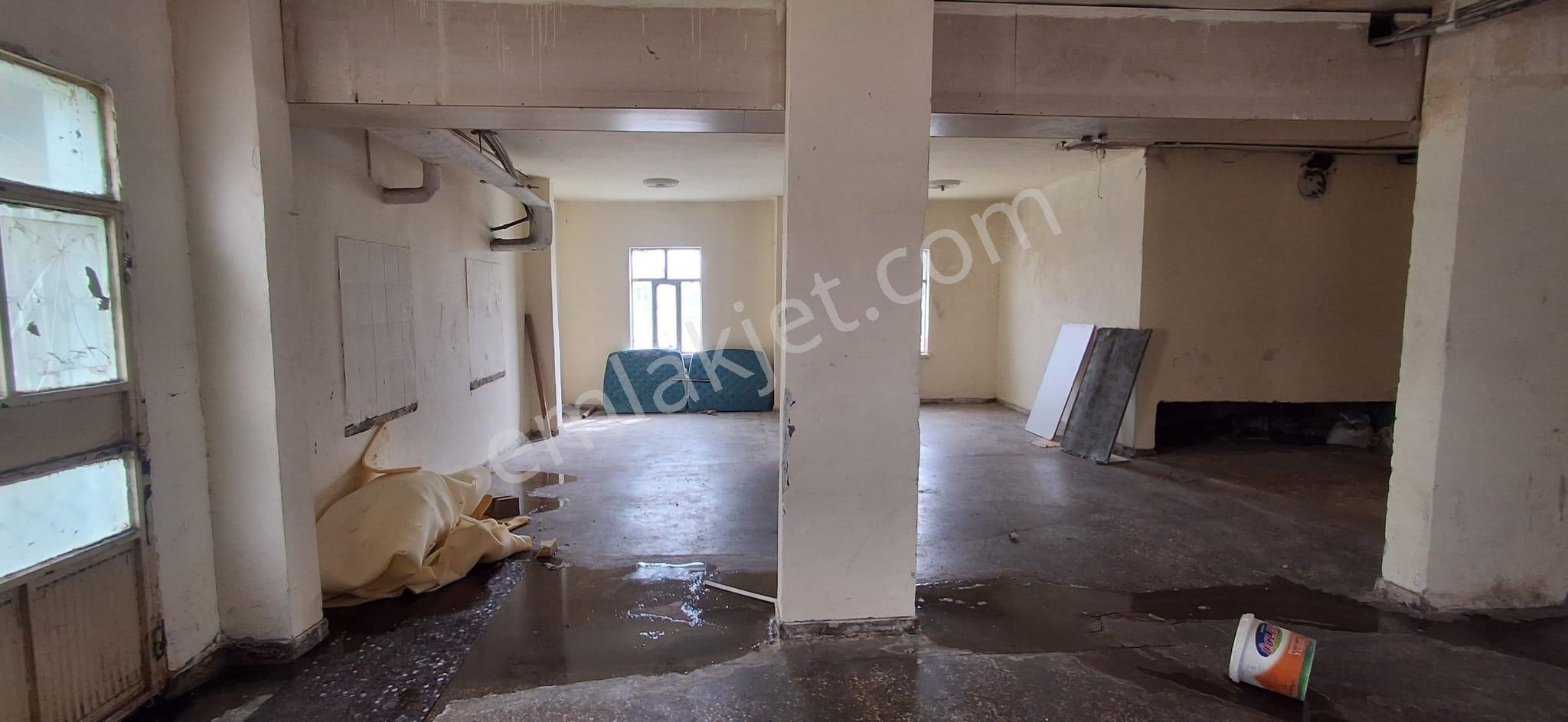 Aksaray Pınar Mahallesi'nde Ana Caddede Kiralık 80 M² Dükkan - Görsel 14