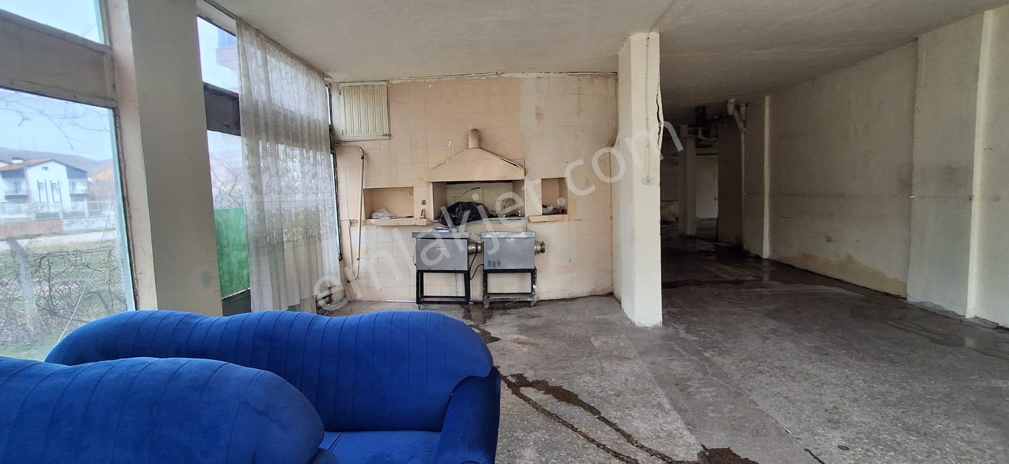 Aksaray Pınar Mahallesi'nde Ana Caddede Kiralık 80 M² Dükkan - Görsel 10