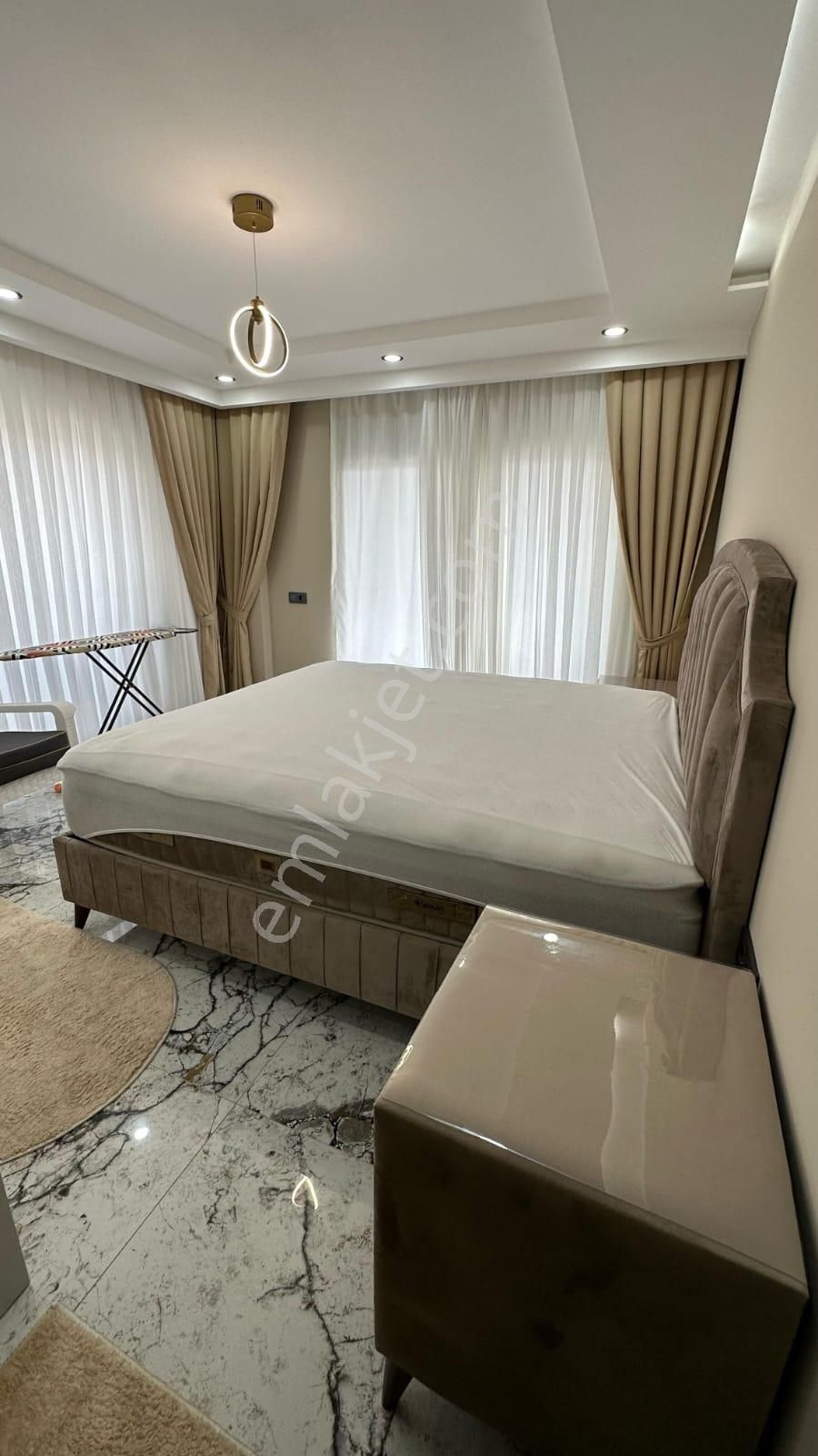 Günlük Kiralık Lüks Havuzlu Villa - Görsel 11
