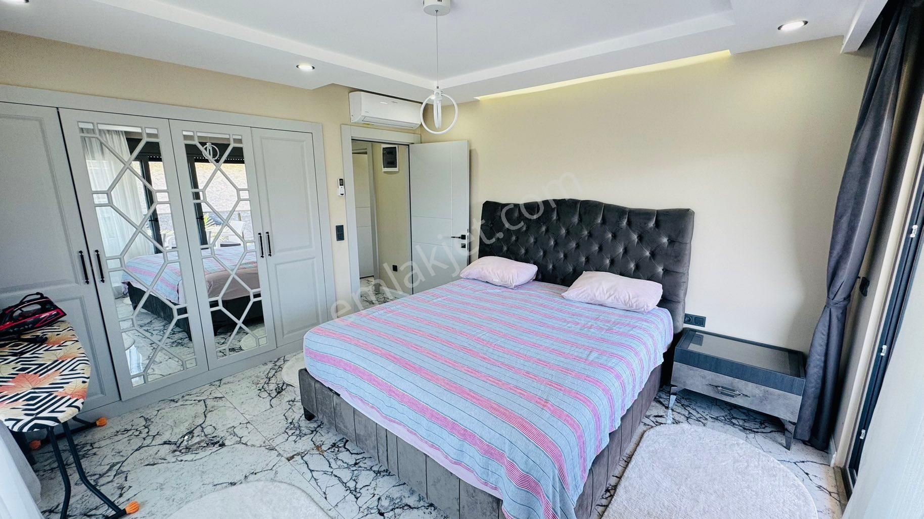 Günlük Kiralık Lüks Havuzlu Villa - Görsel 35