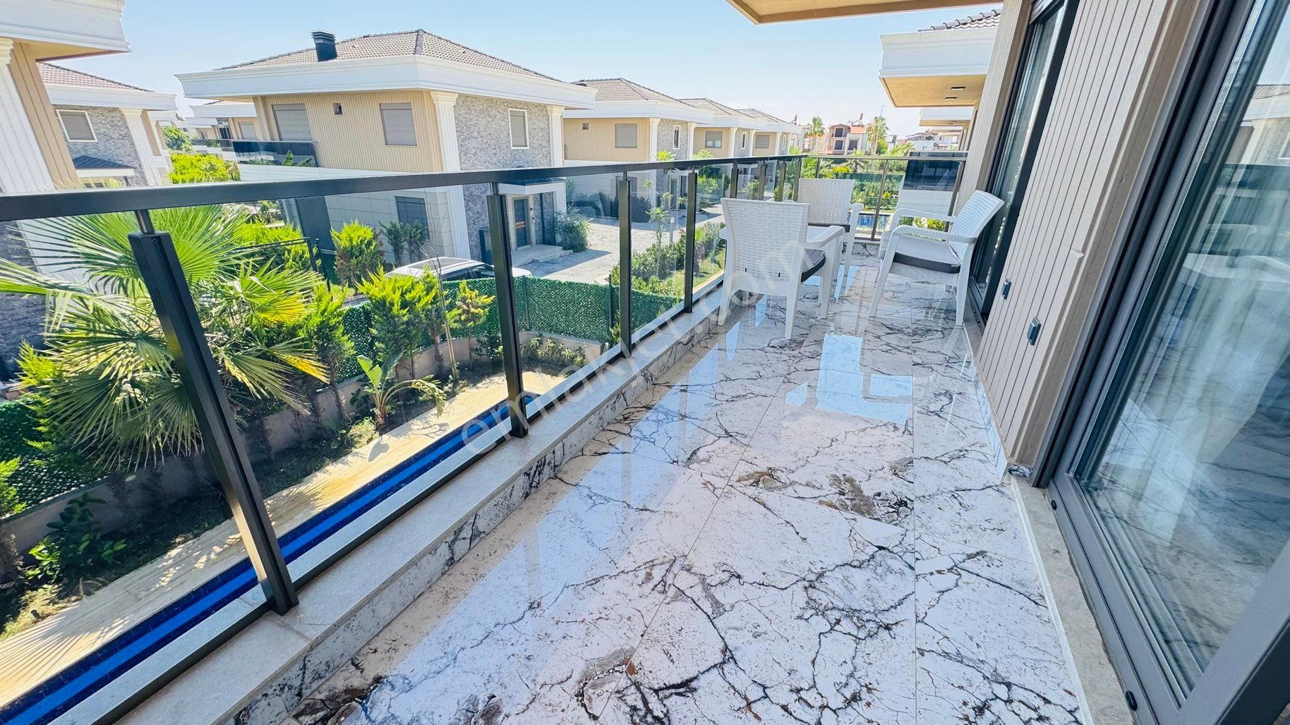 Günlük Kiralık Lüks Havuzlu Villa - Görsel 29