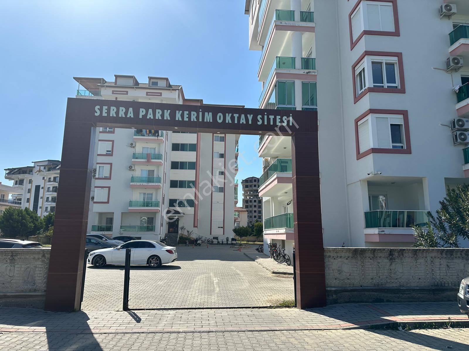 Gazipaşa Pazarcı Kiralık Daire Sıta Içı 2+1 Ayrı Mutfak Daıre