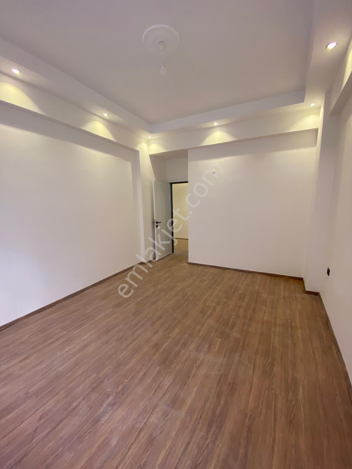 Küçükkuyu'da Satılık 3+1 Açık Mutfak Sıfır Lüks Daire - Görsel 14