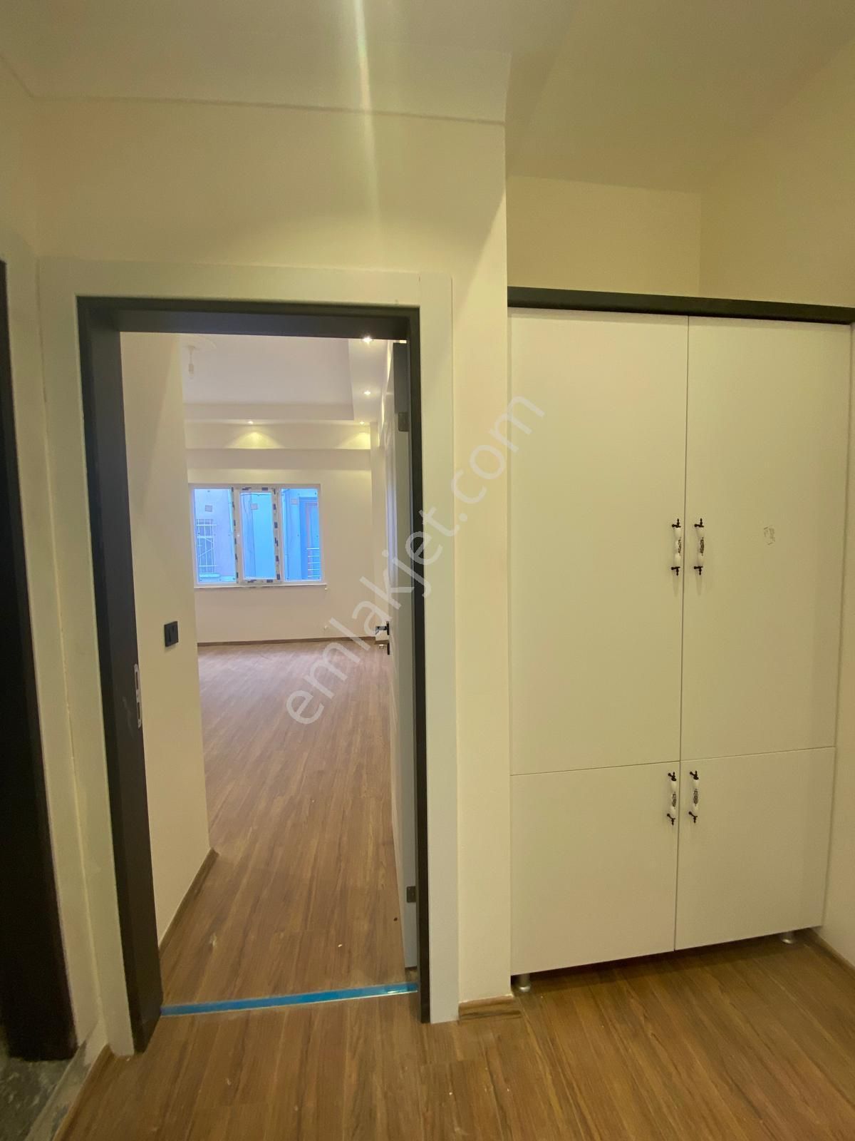 Küçükkuyu'da Satılık 3+1 Açık Mutfak Sıfır Lüks Daire - Görsel 4