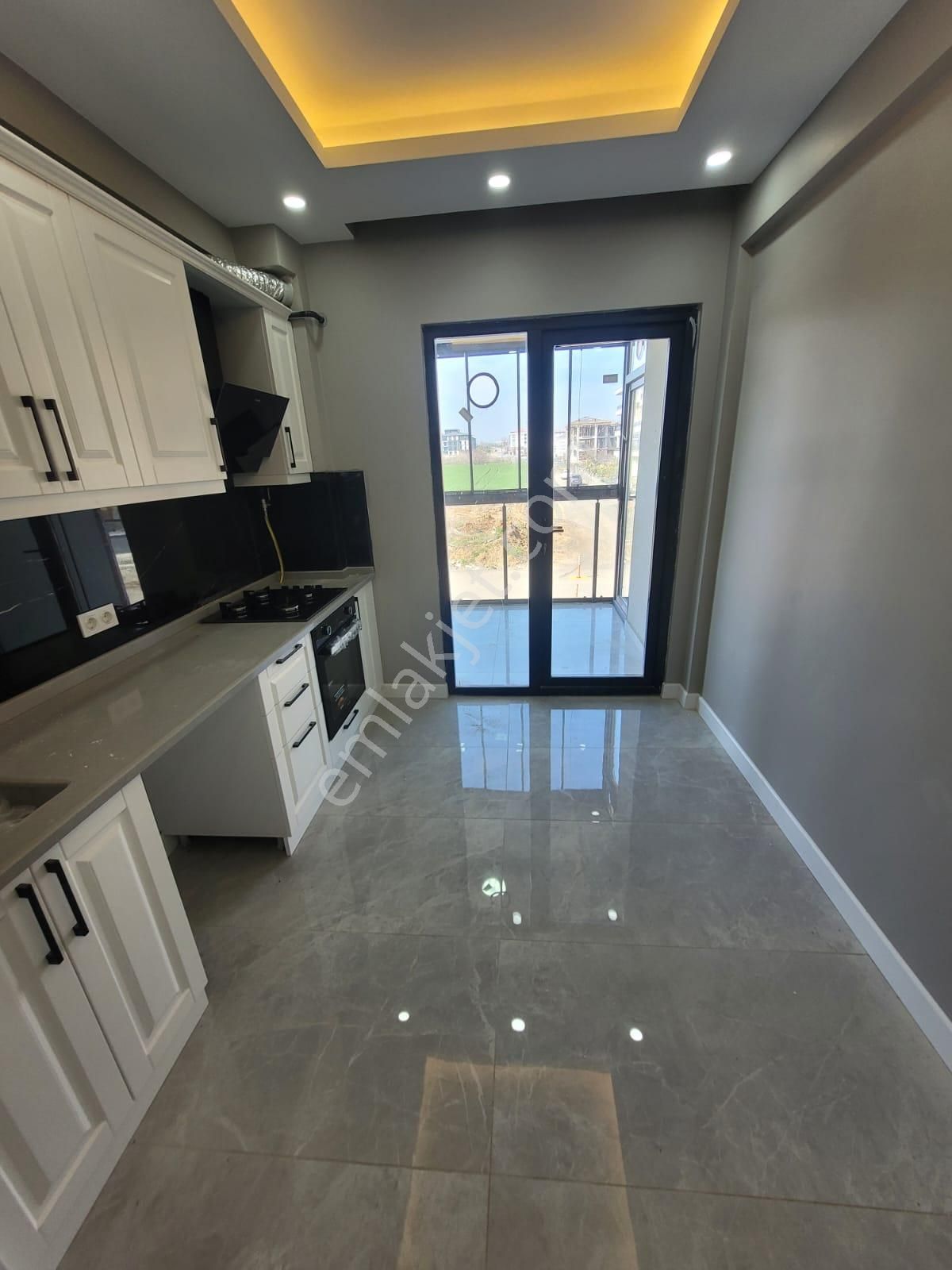 Delux'den Atatürk Mah.'de Merkezi Konumda Önü Açık Sıfır Lux 2+1 - Görsel 11