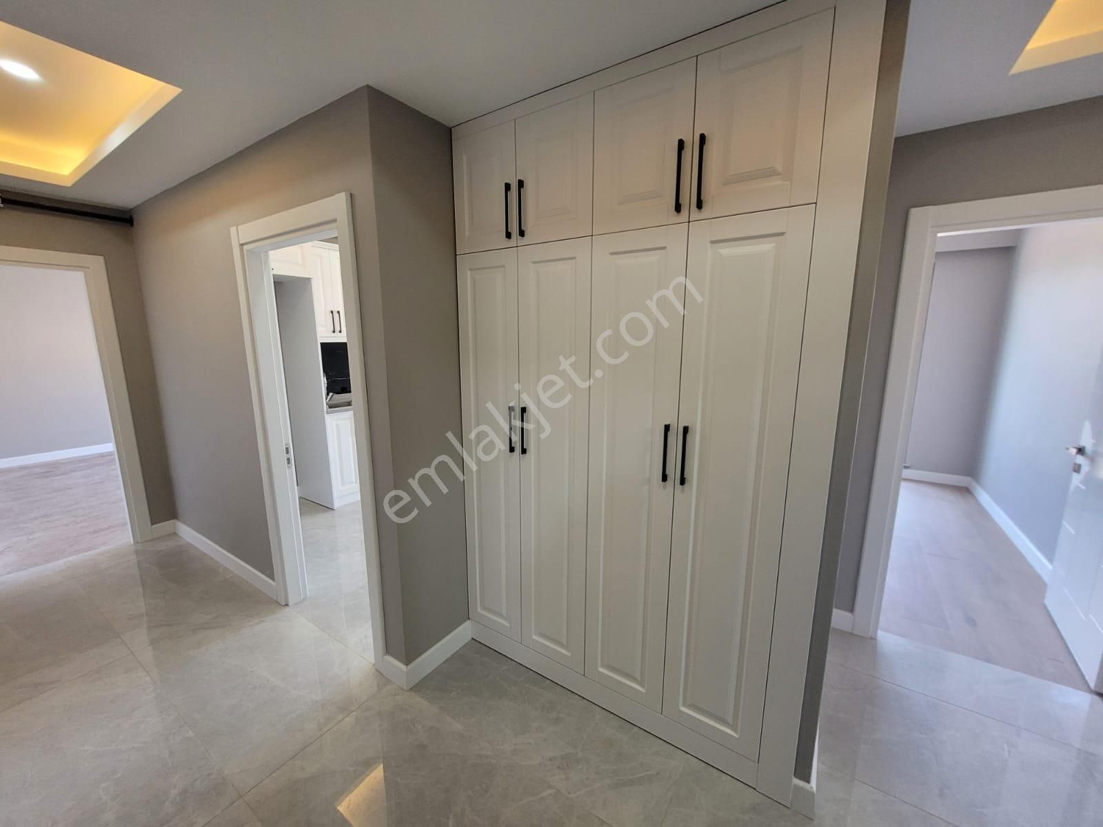 Delux'den Atatürk Mah.'de Merkezi Konumda Önü Açık Sıfır Lux 2+1 - Görsel 2