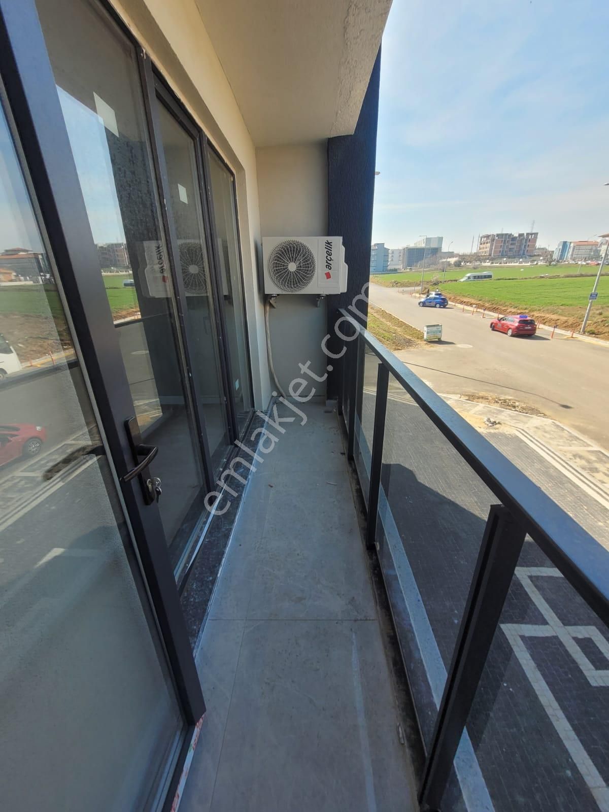 Delux'den Atatürk Mah.'de Merkezi Konumda Önü Açık Sıfır Lux 2+1 - Görsel 14