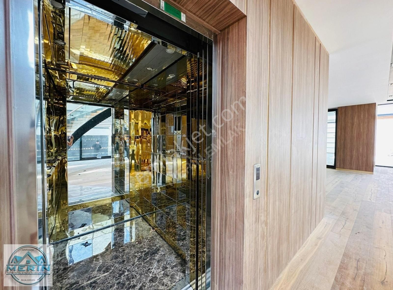 Döşemealtı Altınkale'de 5+1 Tripleks Lüks Modern Satılık Villa - Görsel 24