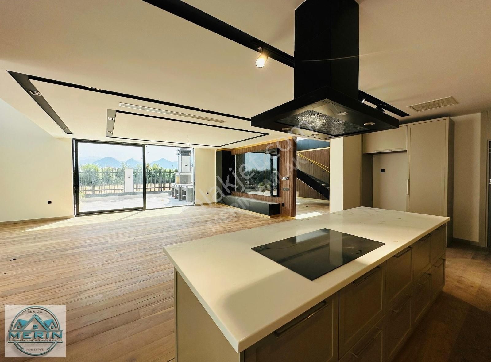 Döşemealtı Altınkale'de 5+1 Tripleks Lüks Modern Satılık Villa - Görsel 23