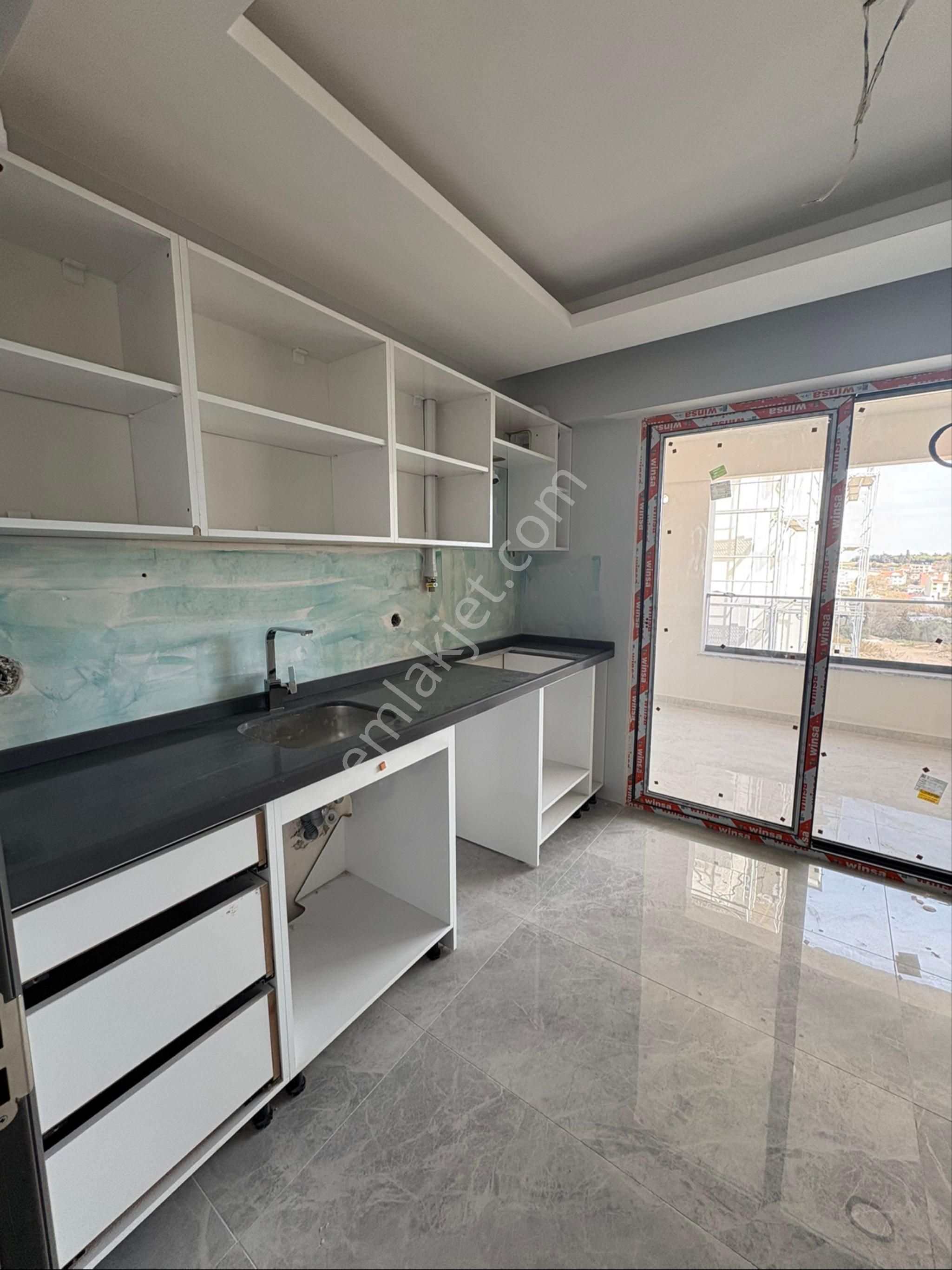 Bandırma İlkim Gayrimenkulden Yeni Mahallede 2+1 Ebeveyn Banyolu Sıfır Satılık Daire