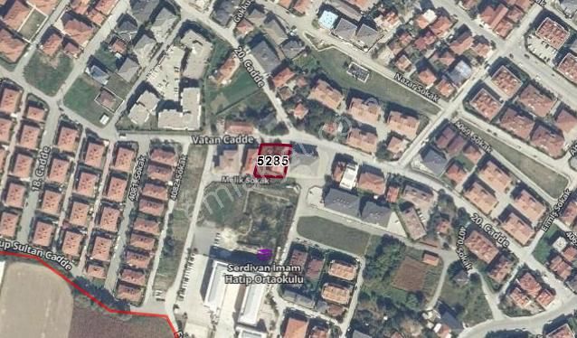 Serdivan Köprübaşı Satılık Ticari İmarlı Serdivan Yazlık Köprübaşı Mahallesinde 930 M2 Ticari İmarlı Satılık Arsa