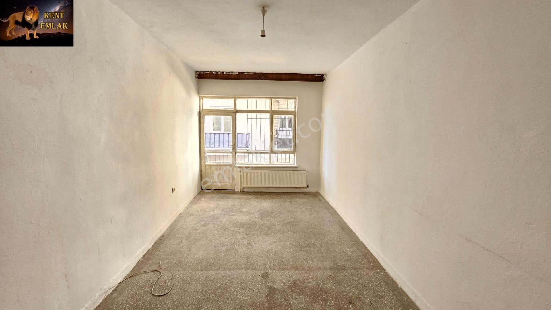 Mamak Abidinpaşa Kiralık Daire Abidin Paşada Bağlar Başı Caddesinde 2+1 Giriş Kat Kiralık Daire
