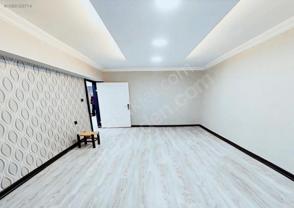 Karakayada 2+1 Yapılı Daire ! - Görsel 7