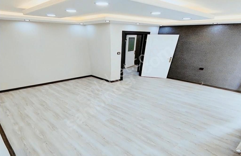 Karakayada 2+1 Yapılı Daire ! - Görsel 4