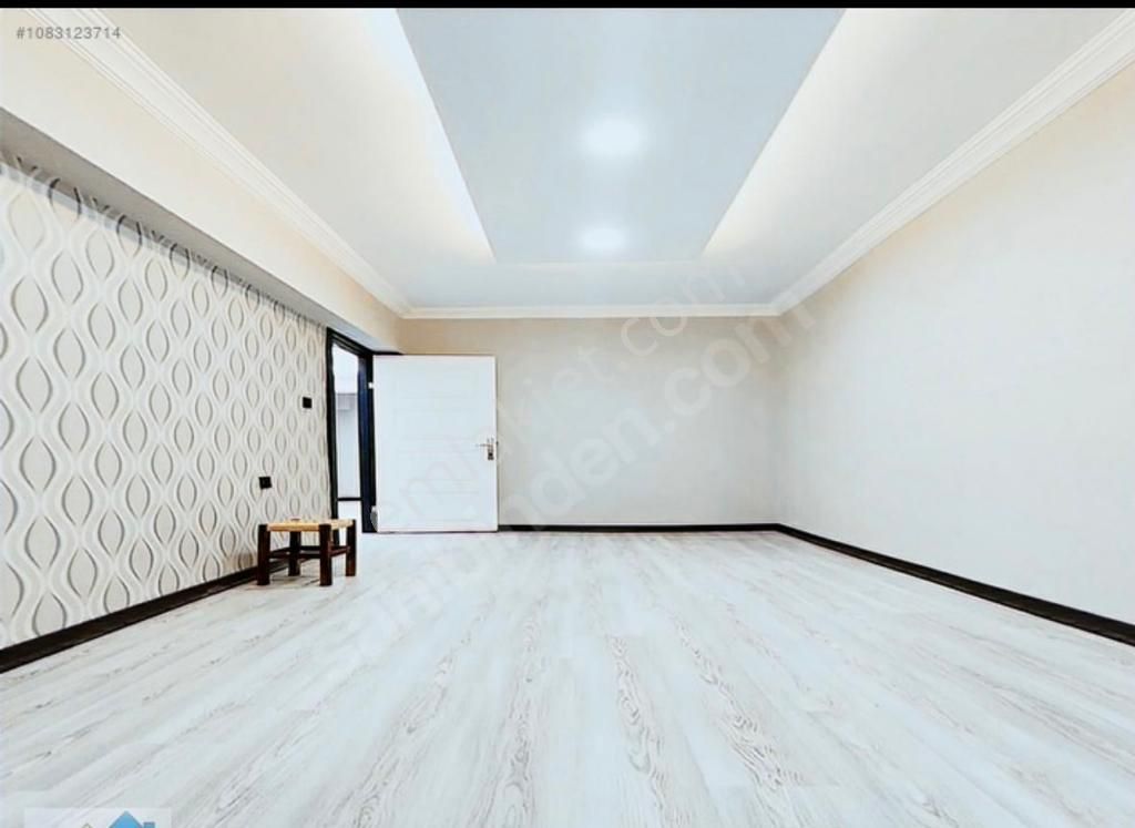 Karakayada 2+1 Yapılı Daire ! - Görsel 9