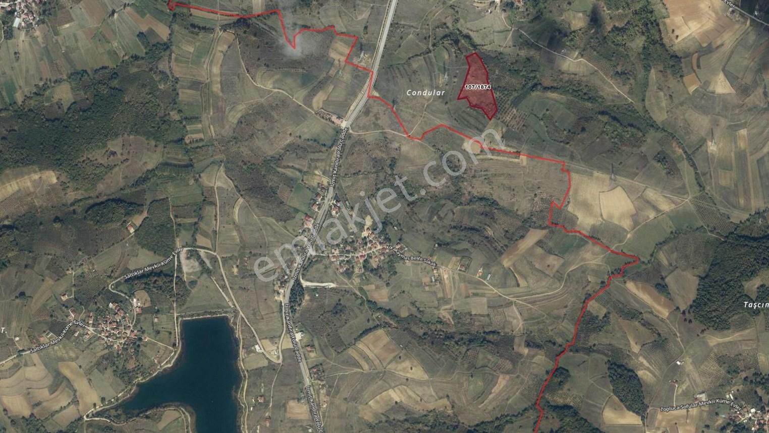 Topluca Köyü Mah. 16.160m2 Göle Ve Yerleşime Yakın Satılık Tarla