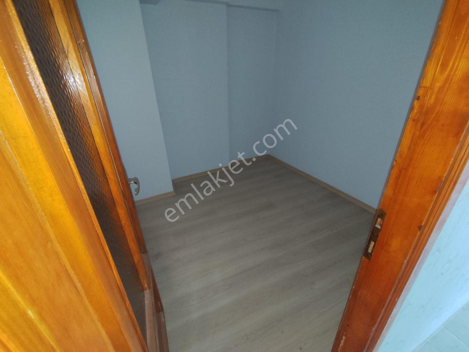 Kocamustafapaşa Sümbülefendi Camıı Karşısı 3+1 Çift Cephe 110 Mt Kat 3 Satılık Daire - Görsel 11