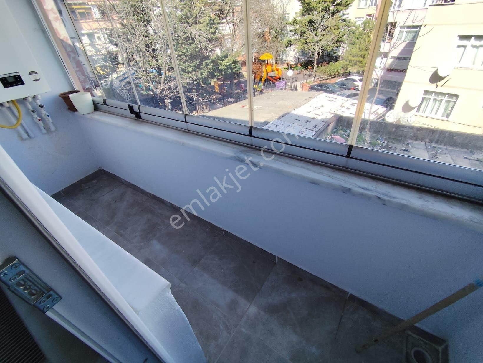 Kocamustafapaşa Sümbülefendi Camıı Karşısı 3+1 Çift Cephe 110 Mt Kat 3 Satılık Daire - Görsel 20