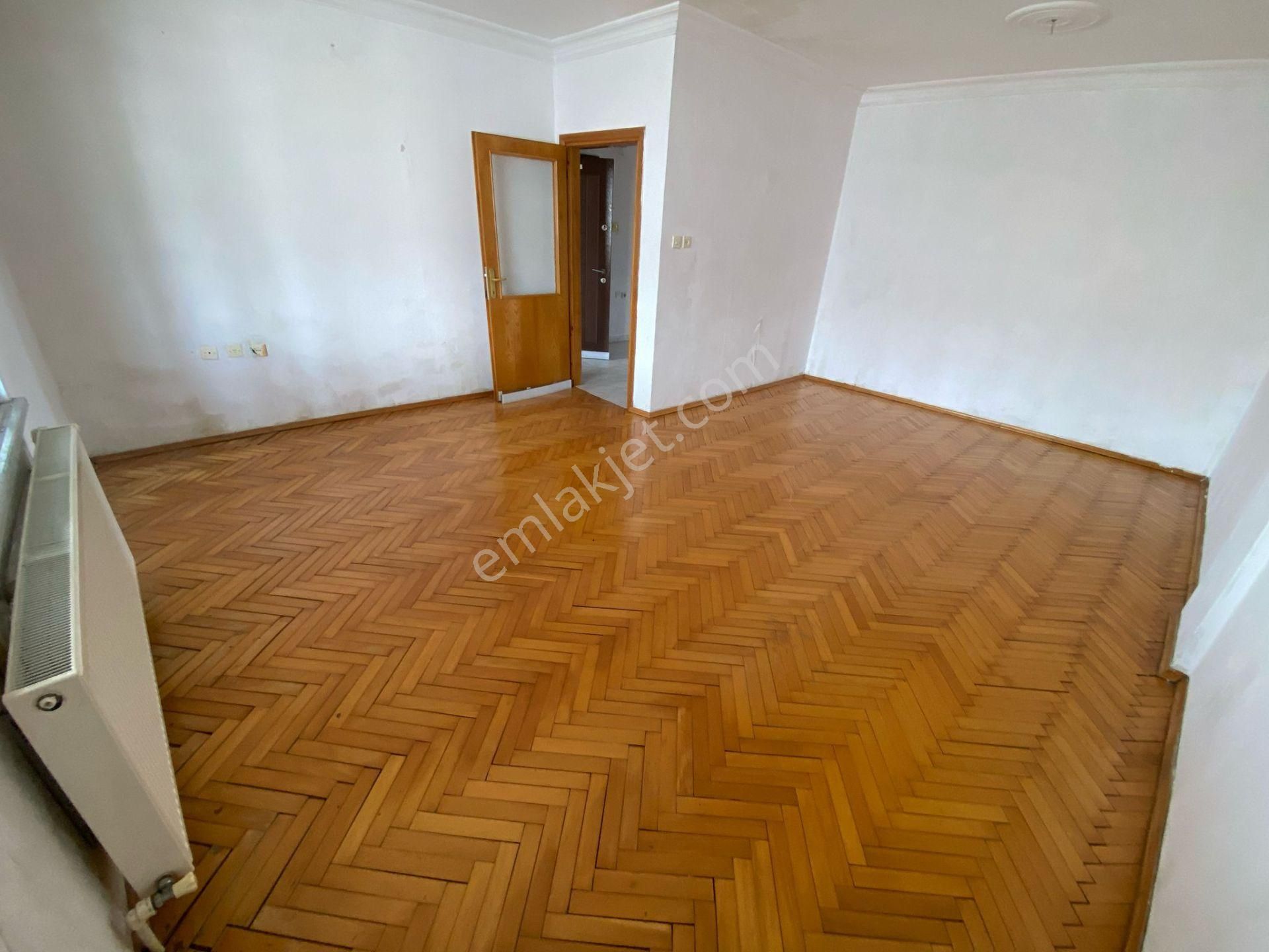 Güngören Akıncılar Kiralık Daire Güngören Akıncılar Mah 2+1 90m2 5.kat Kiralık Daire