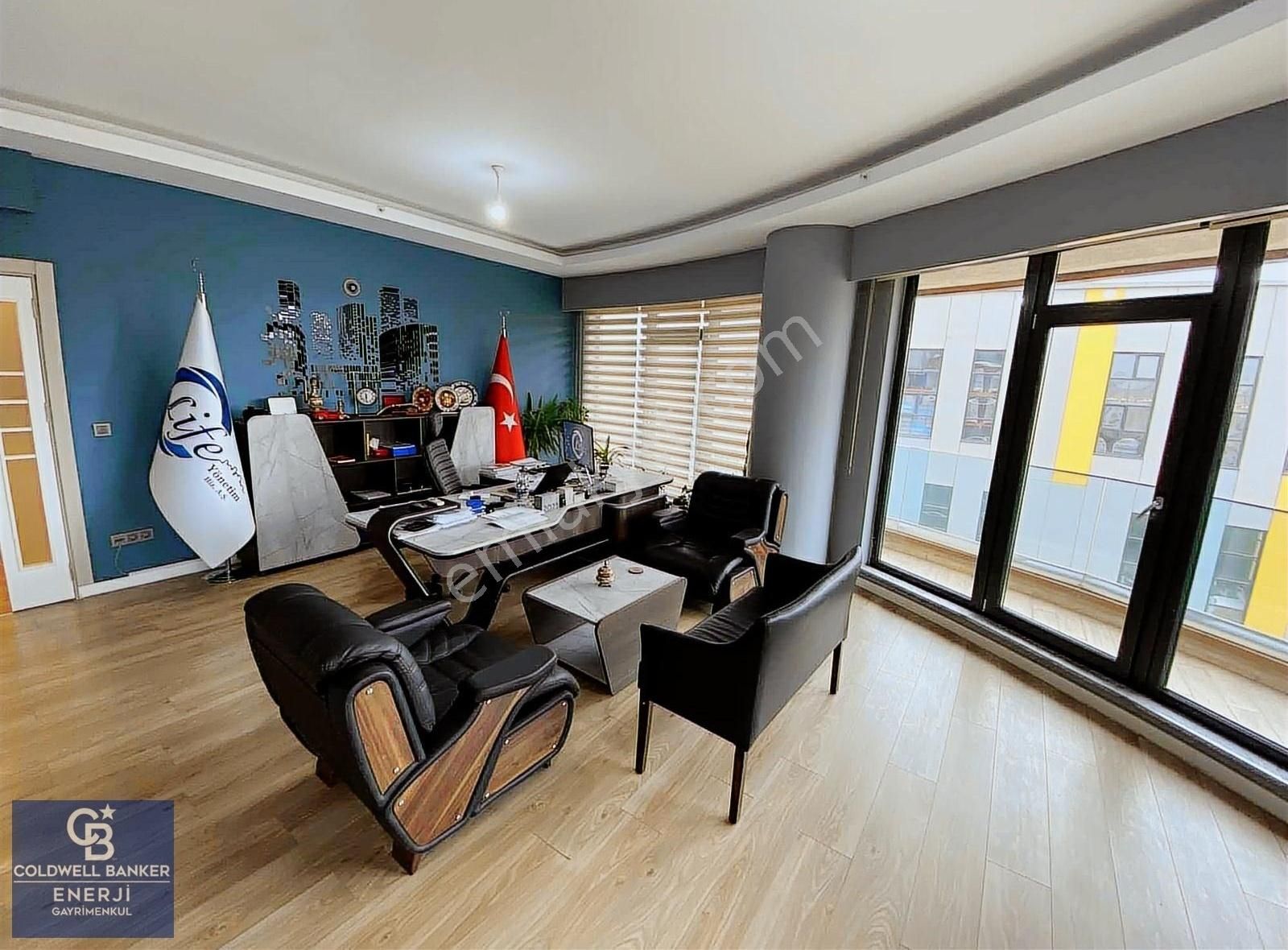 Başakşehir Bahçeşehir 1. Kısım Satılık Ofis Bahçeşehir Bahçe City's Residence Satılık 4+1 250m2 Ofis İşyeri